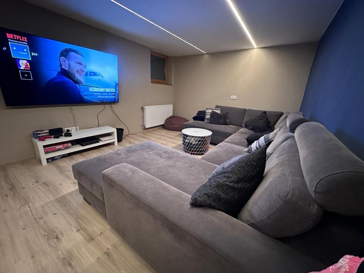 Bed and Breakfast Haus Tirol Леоганг Экстерьер фото