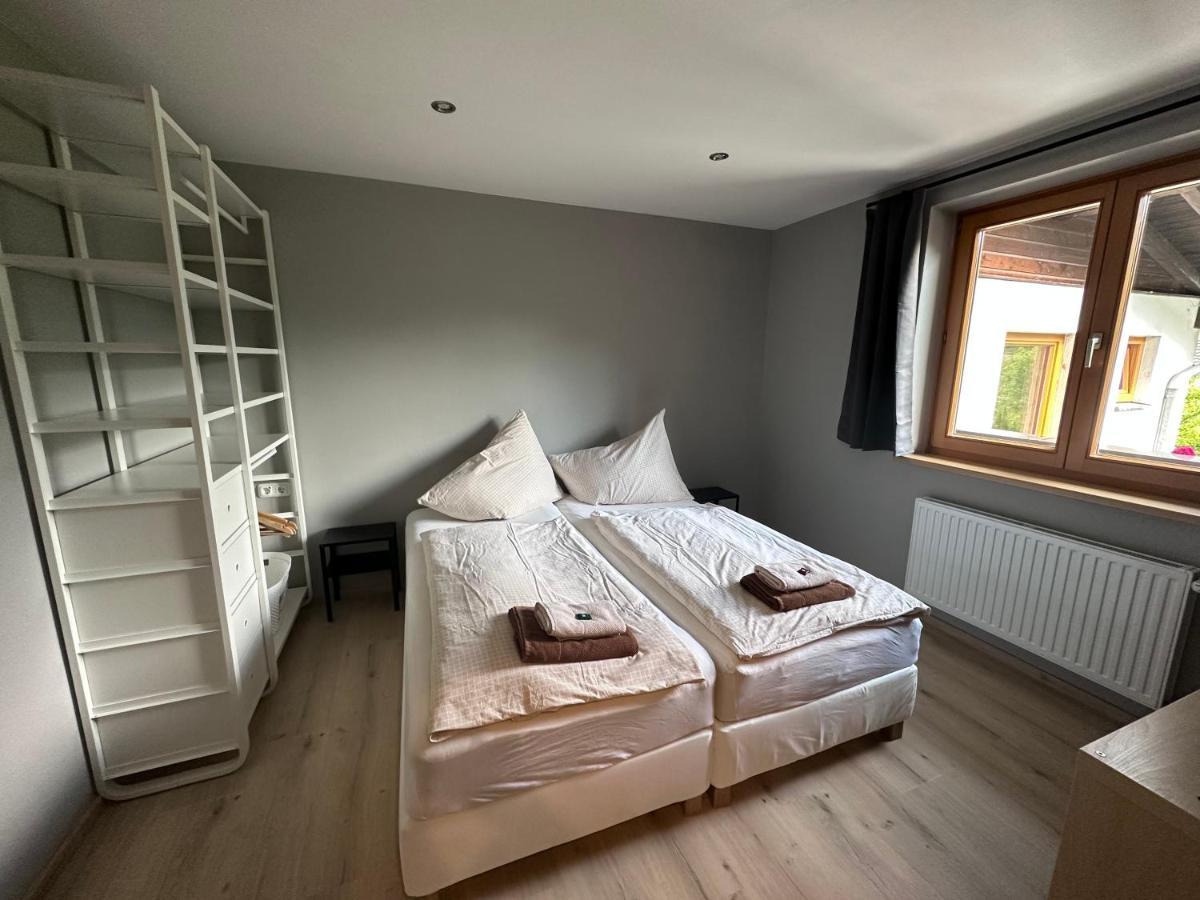 Bed and Breakfast Haus Tirol Леоганг Экстерьер фото