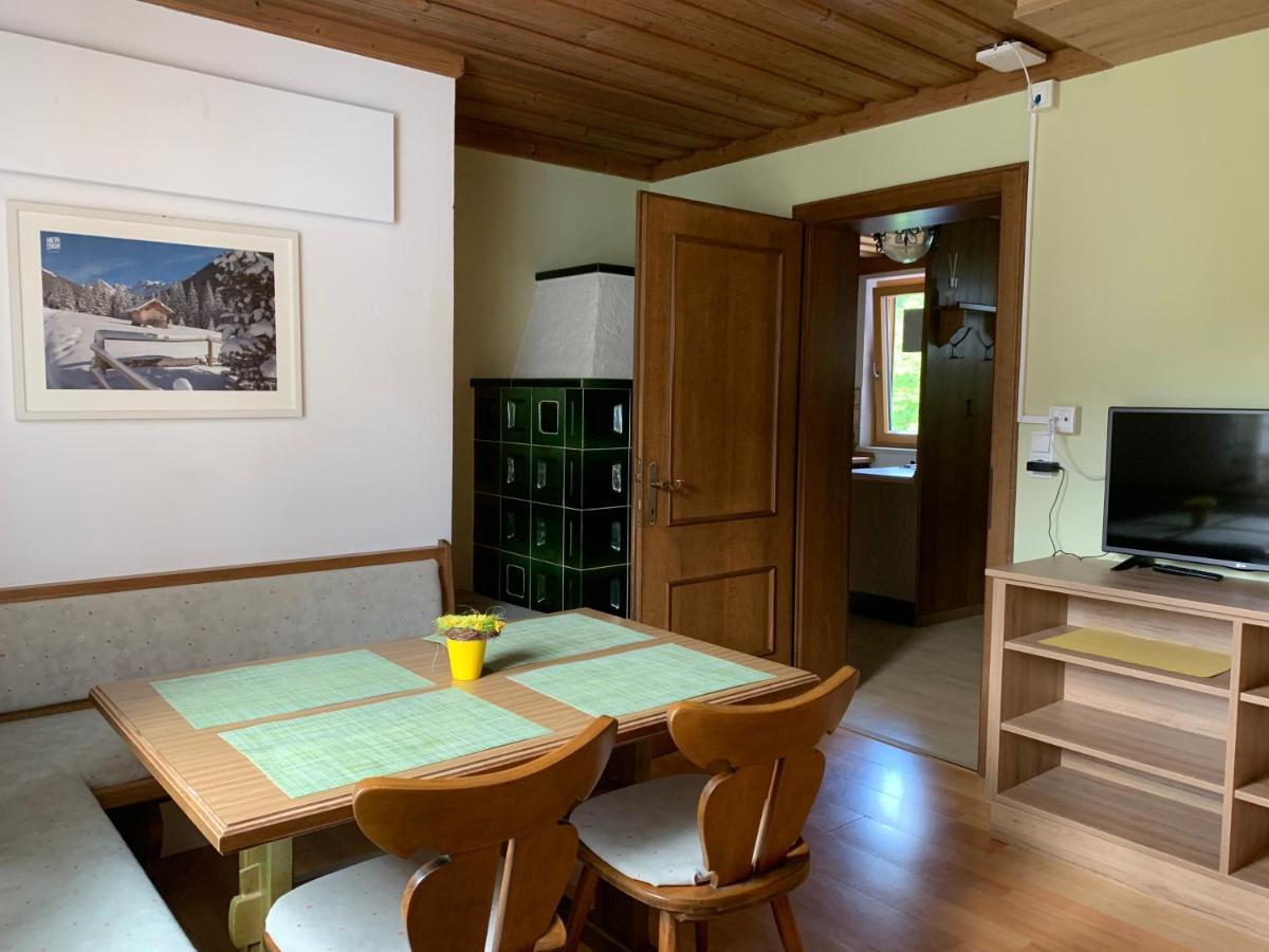 Bed and Breakfast Haus Tirol Леоганг Экстерьер фото